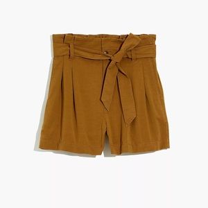 NWT Madewell Paper Bag High Waisted Shorts Size 4 Camel Color